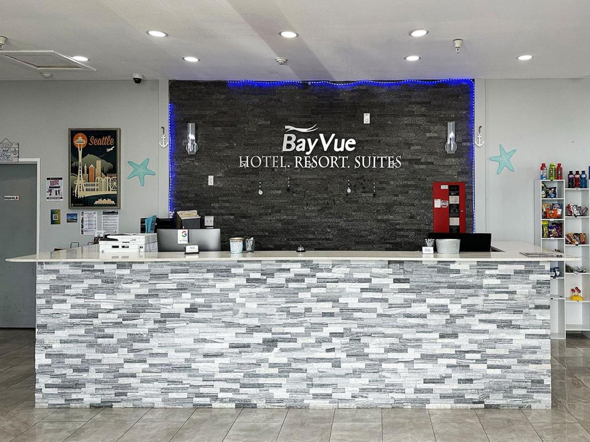 Bayvue Hotel, Resort & Suites Оушън Шорс Екстериор снимка
